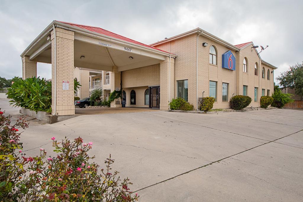 Motel 6-San Antonio, Tx - Fiesta Trails Exterior foto