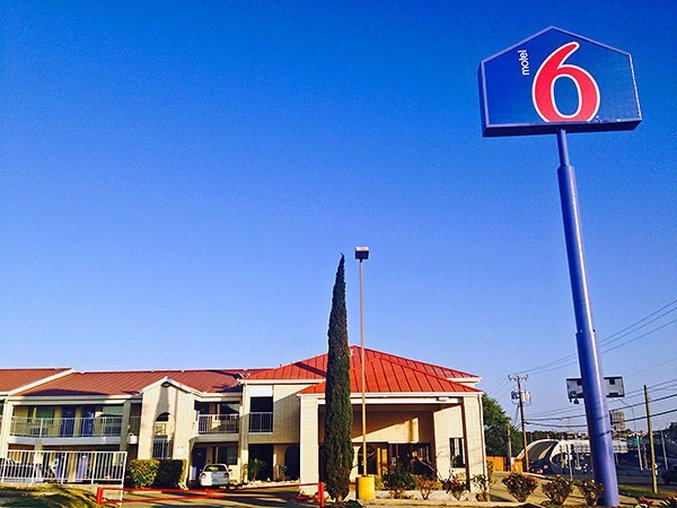 Motel 6-San Antonio, Tx - Fiesta Trails Exterior foto
